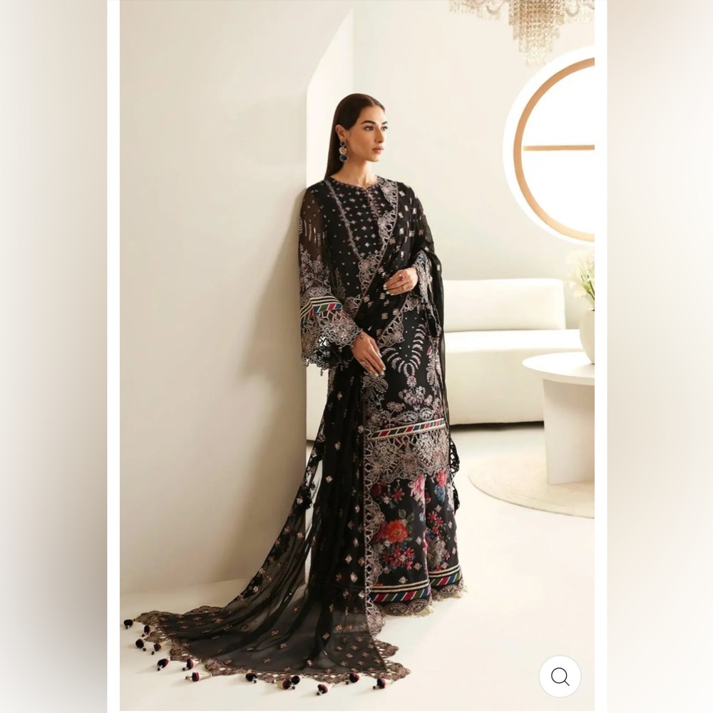 Alizeh brand 3 piece pakistani suit